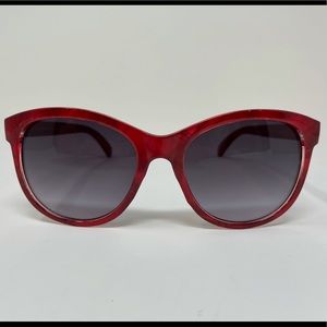 Foster Grant red sunglasses